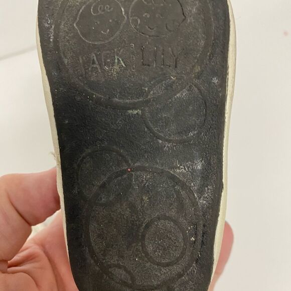 Jack and Lily white leather shoes - Picture 4 of 5